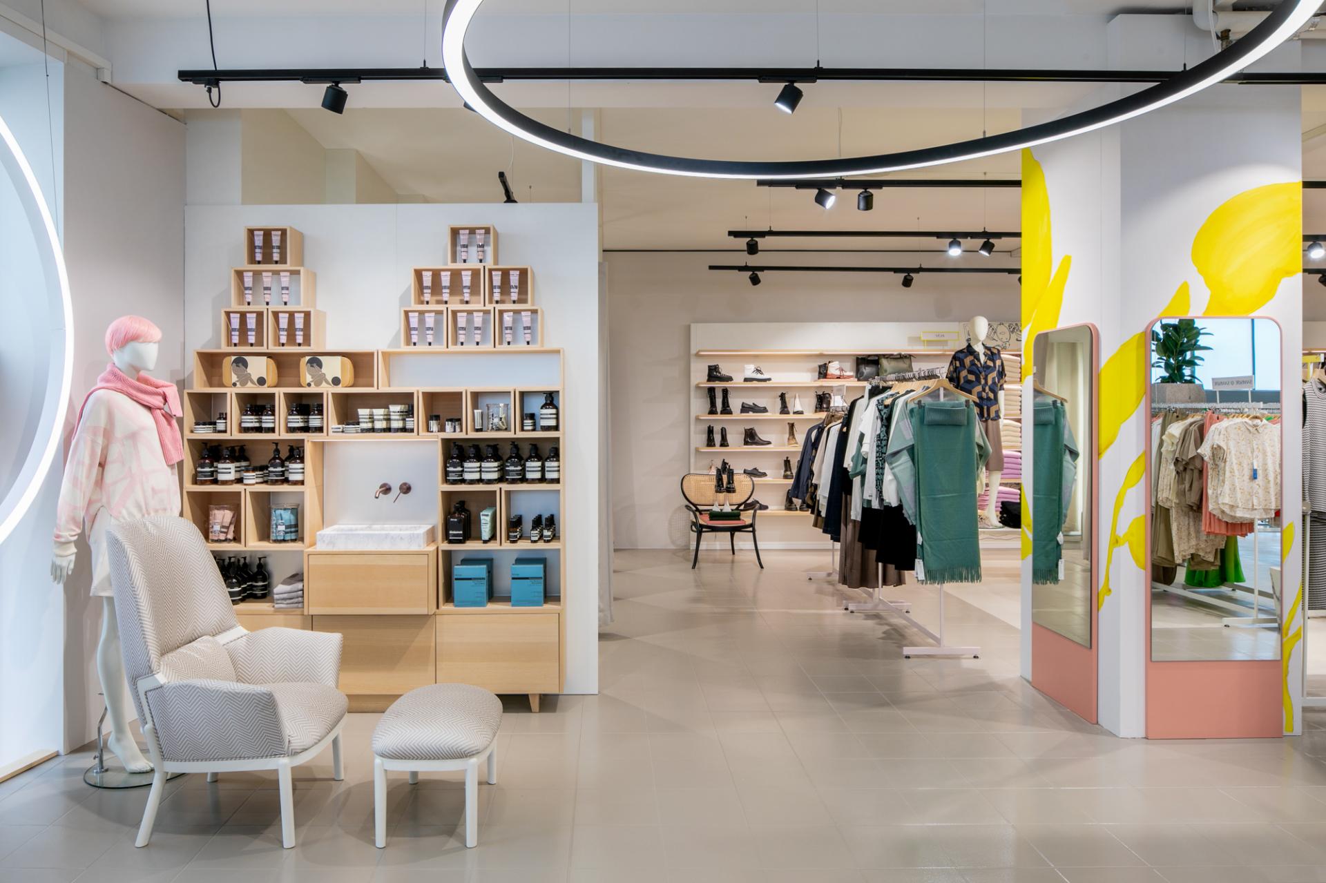 MUSE Design Awards | Retails, Shops, Department Stores & Mall Weber ...