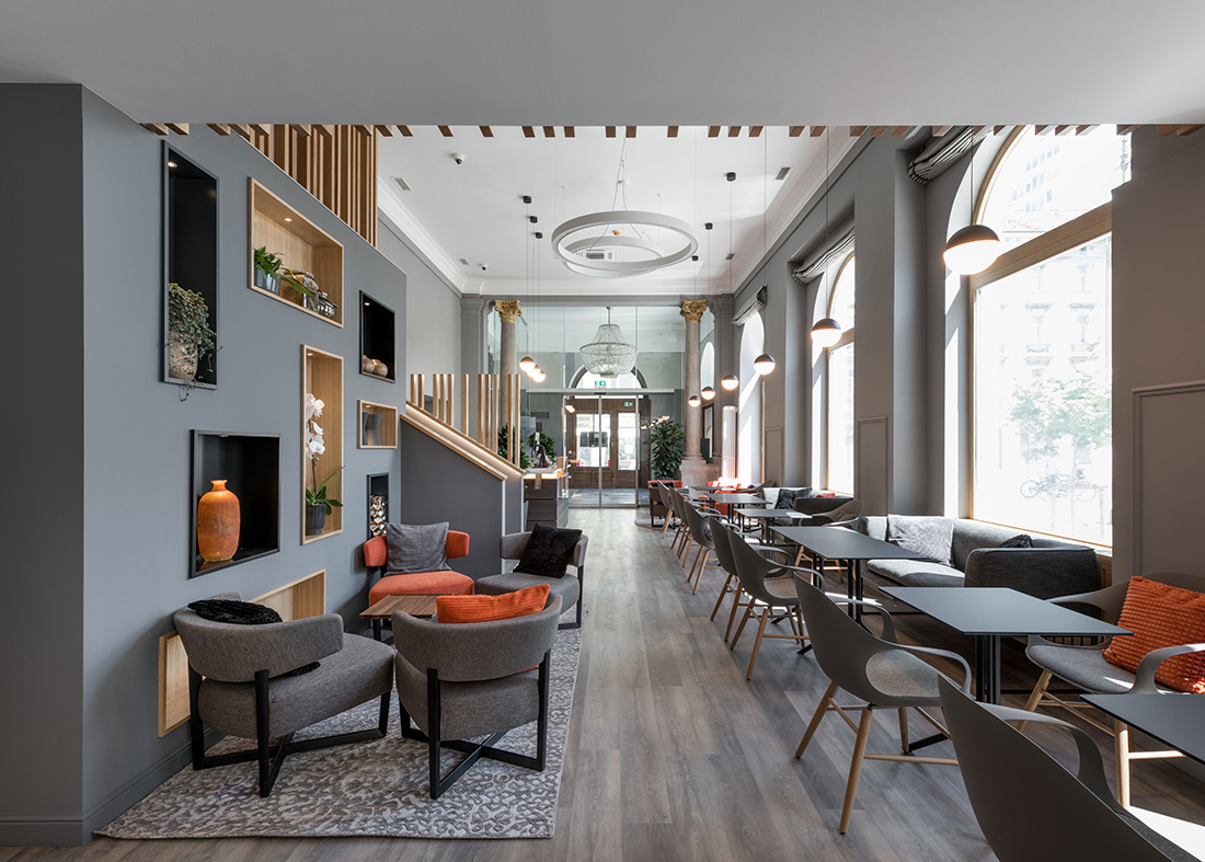 MUSE Design Winners - Bank in a Coffee shop or coffee shop in a Bank